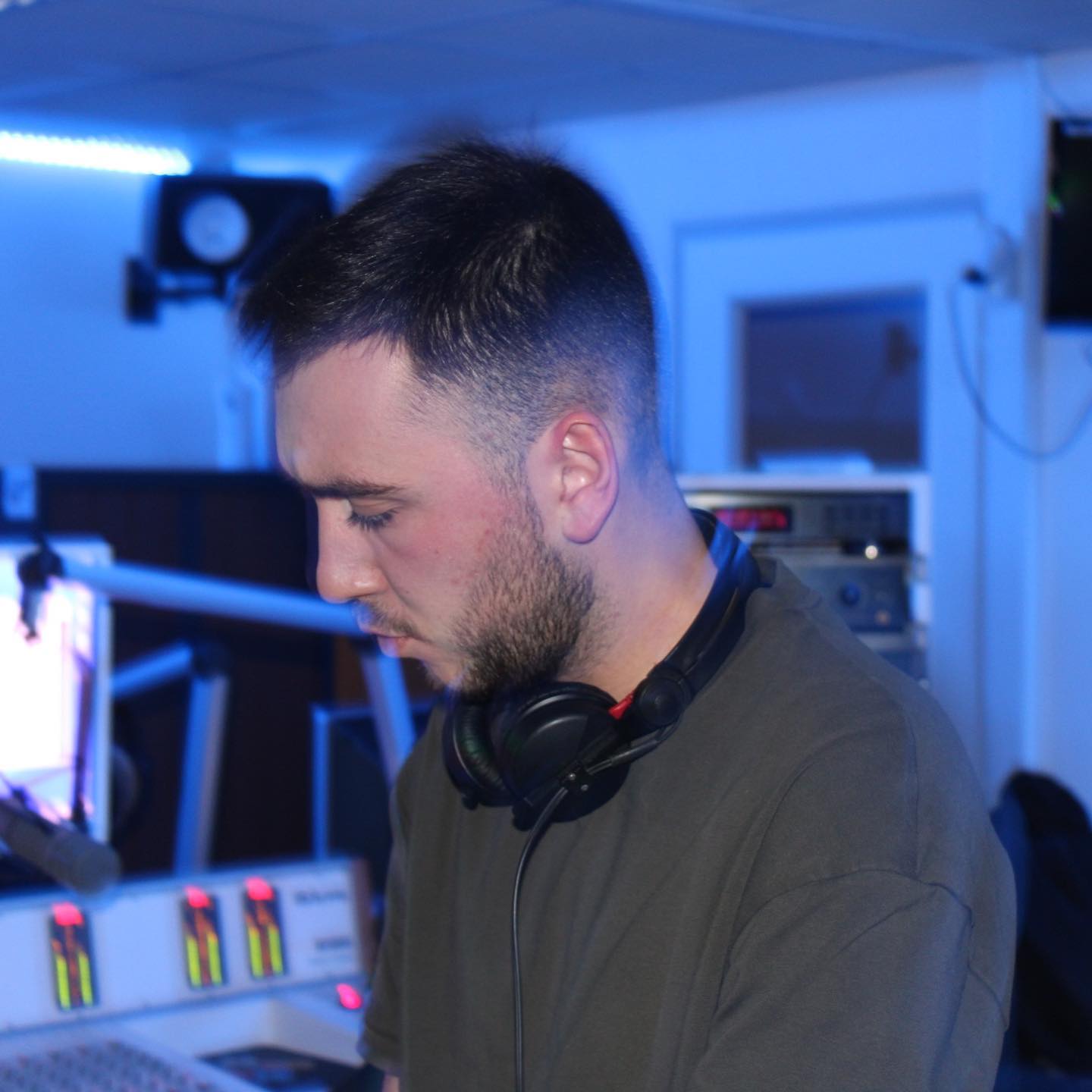 4-Darioz.jpg (113 KB)