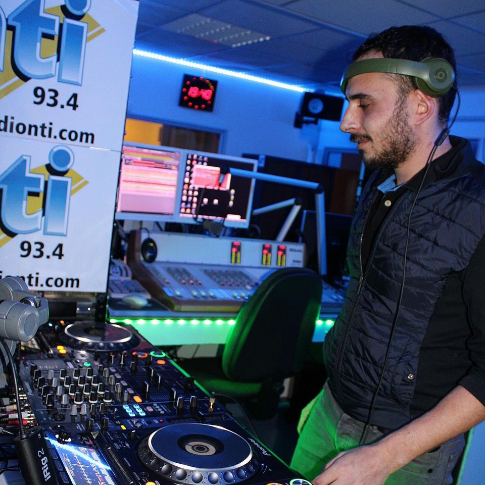 8 Chris Laurenz.jpg (148 KB)