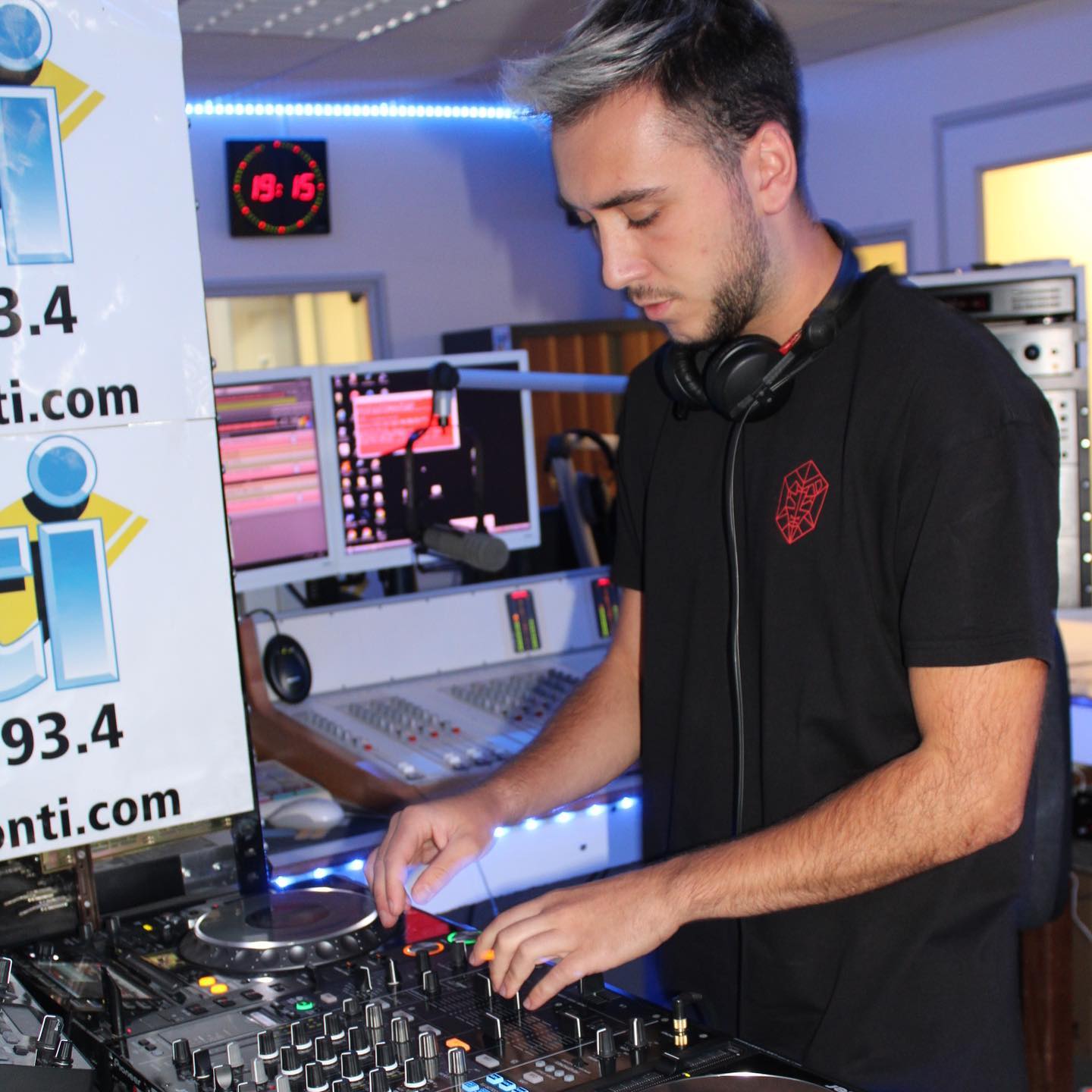 Daryoz 1.jpg (166 KB)